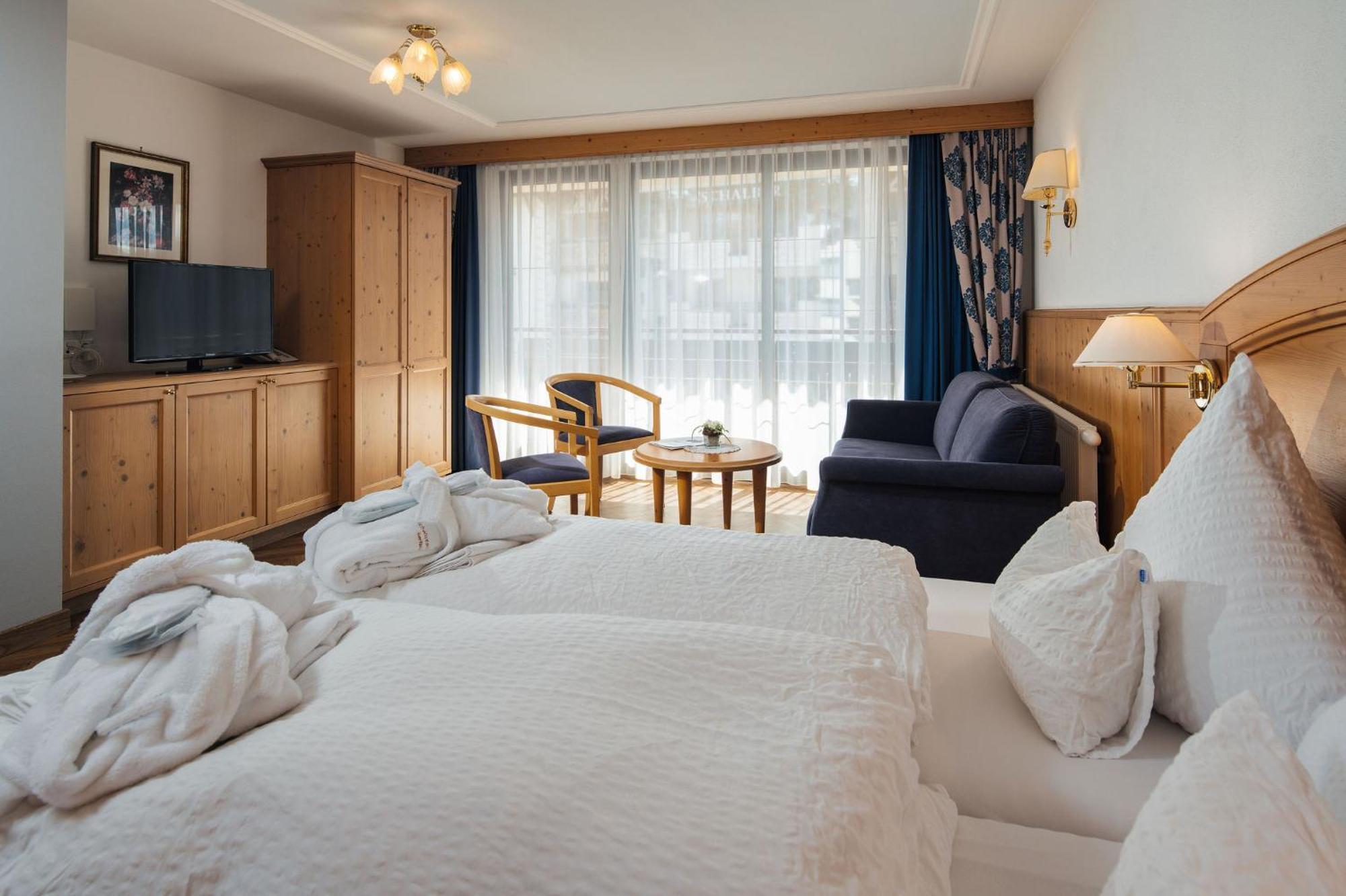 Hotel Garni Alpenruh-Micheluzzi Серфаус Экстерьер фото