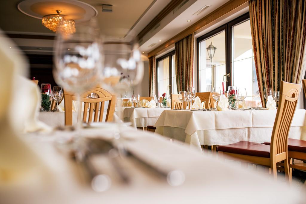 Hotel Garni Alpenruh-Micheluzzi Серфаус Экстерьер фото